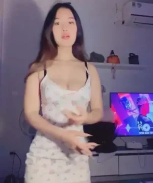 An Quỳnh Trang (anquynhtrang) Live 26/02/2024